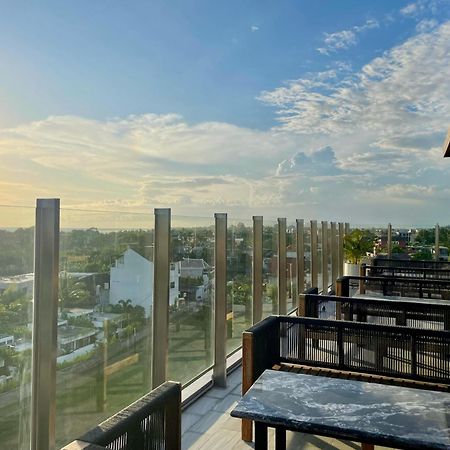 Anaya Hotel Canggu Buitenkant foto
