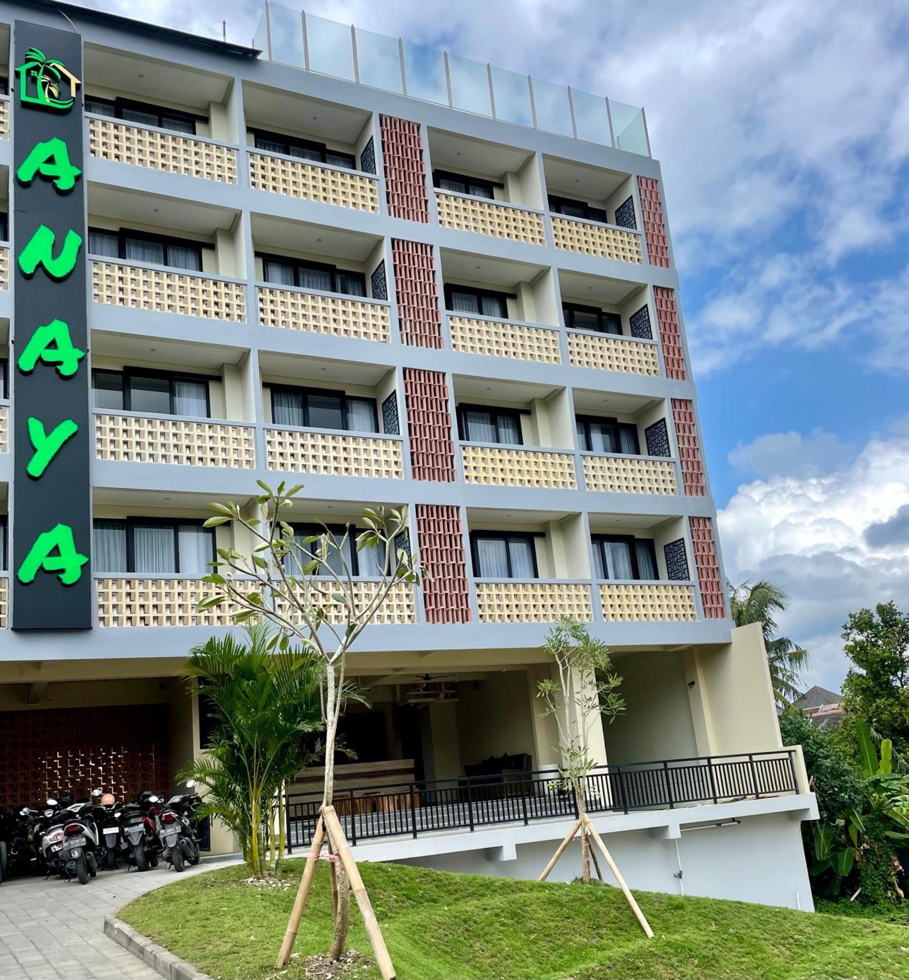 Anaya Hotel Canggu Buitenkant foto