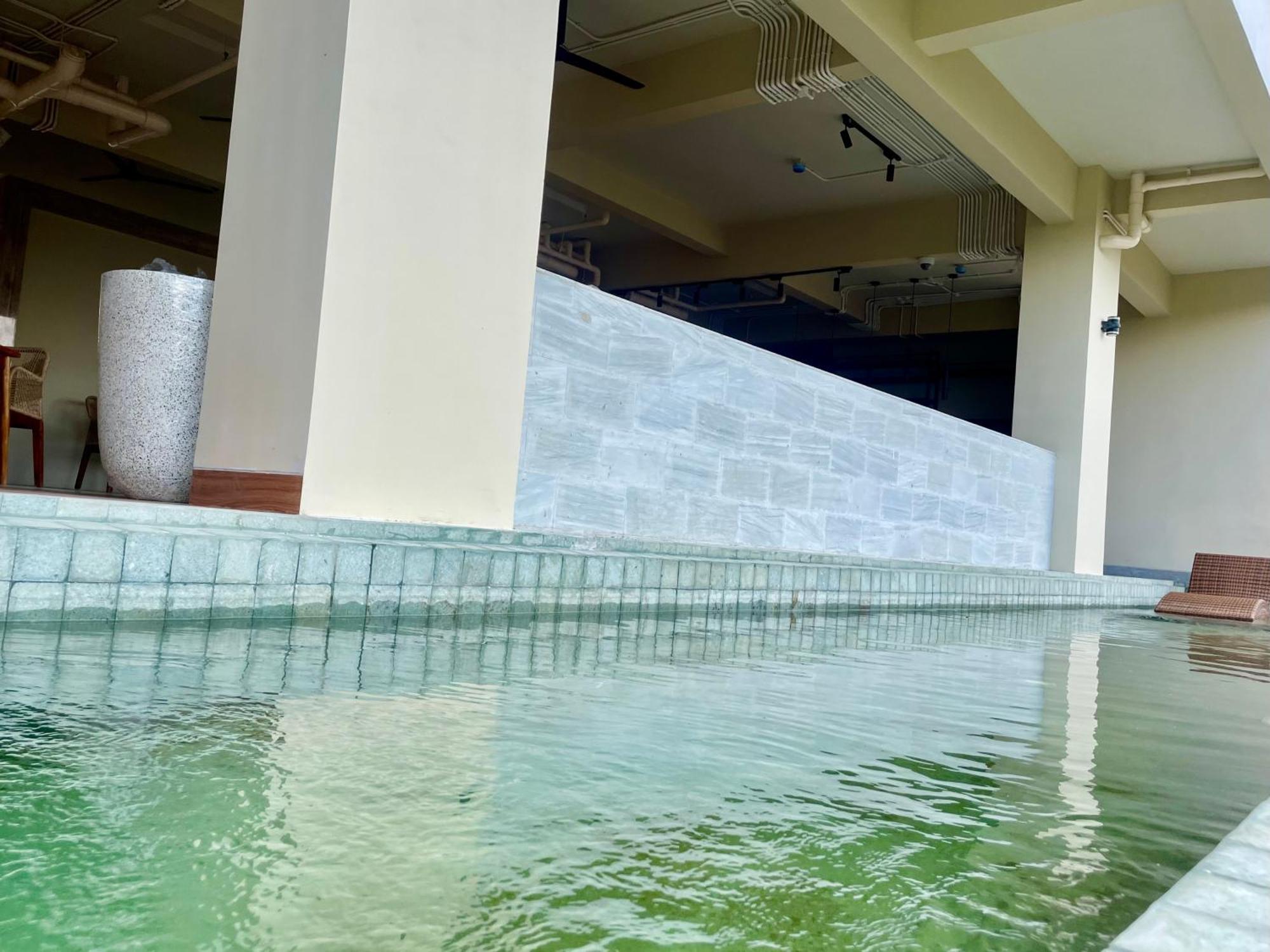 Anaya Hotel Canggu Buitenkant foto